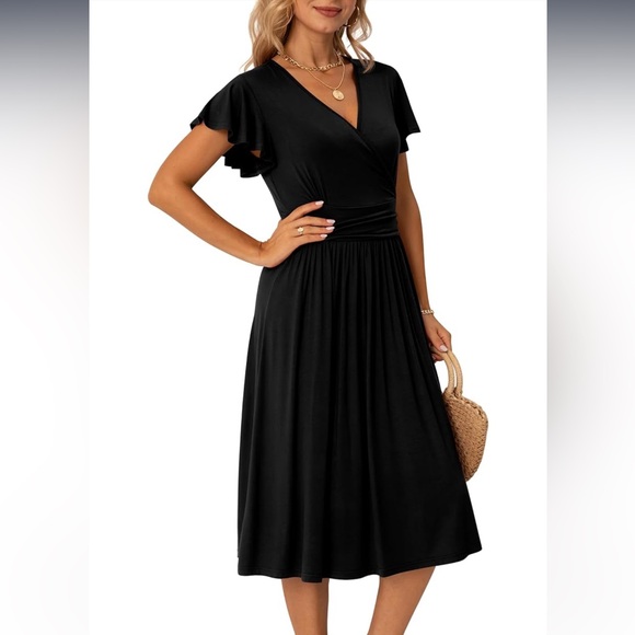 GRECERELLE- Short Sleeve Wrap V-Neck Dress with Pockets - Picture 2 of 4